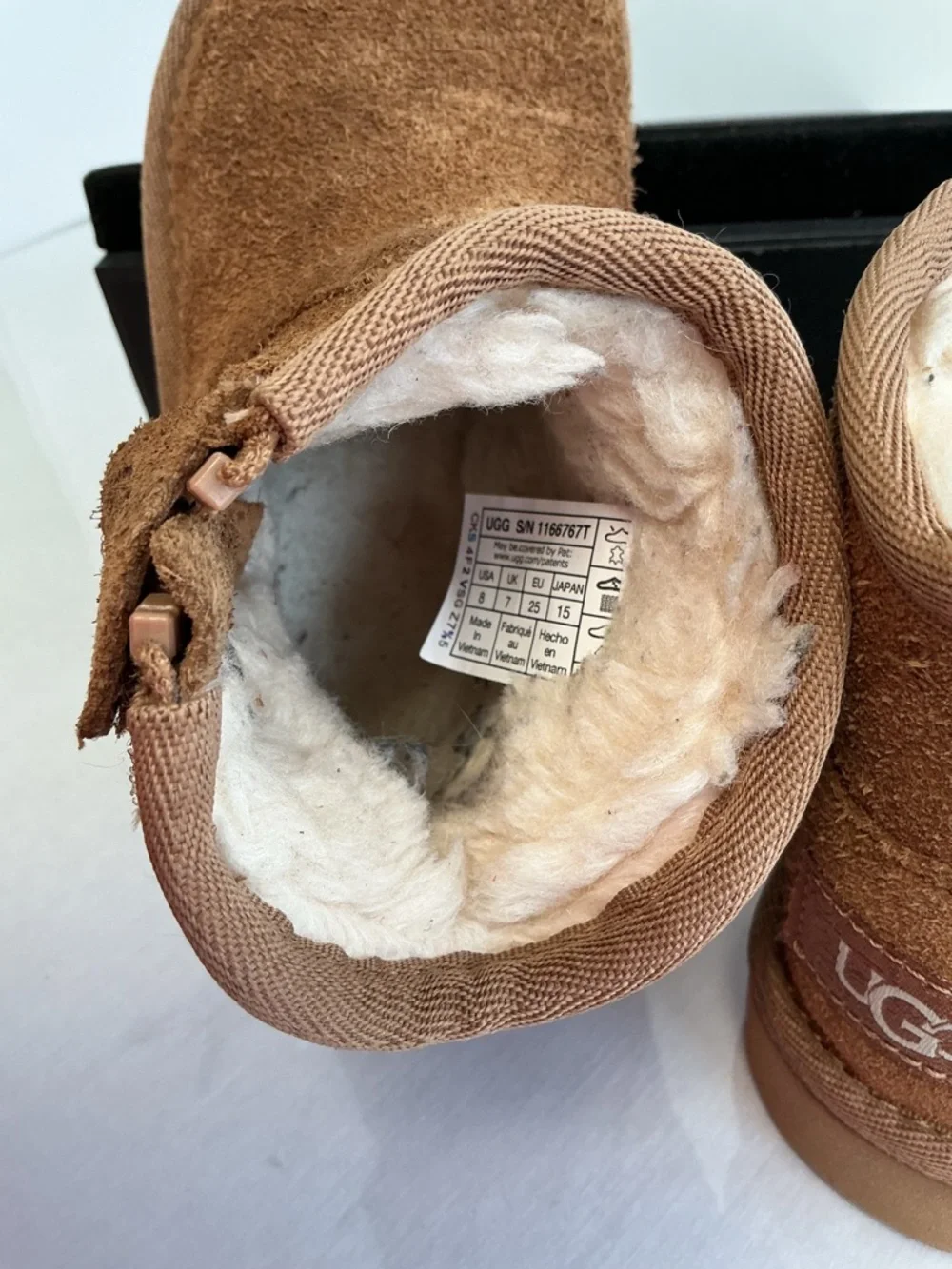UGG Kids Classic Mini Zip Suede Boots Chestnut Size 8